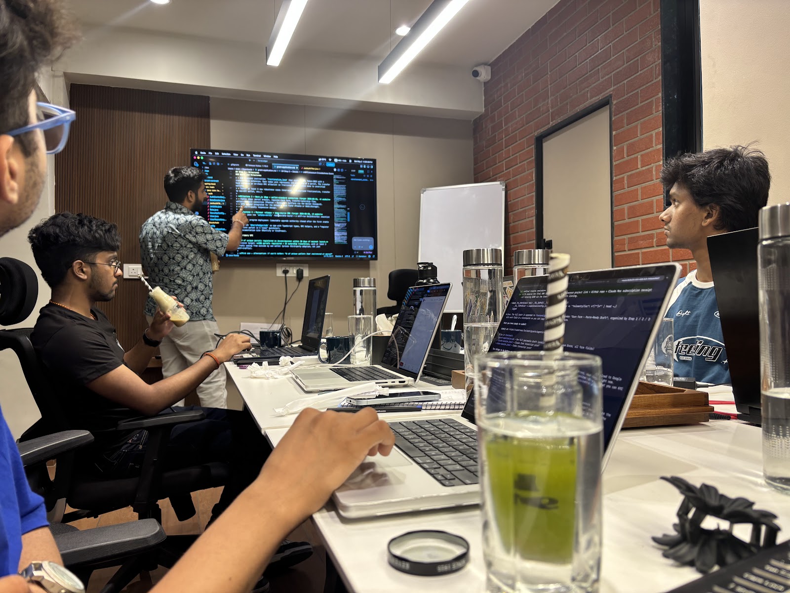 03:00 AM Hackathon Ship Room
